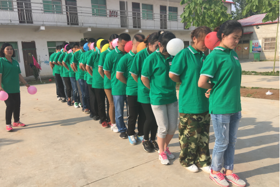 三軍威武赫赫風(fēng)采!偉志鋼模板力爭河南