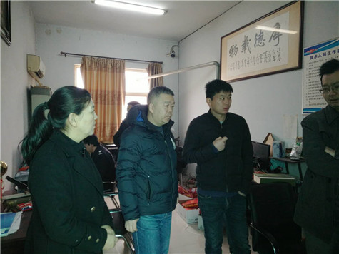 歡迎河南輕工業(yè)大學(xué)崔教授帶團到偉志模板查看指導(dǎo)