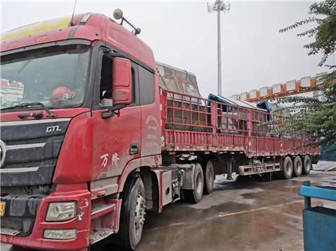 偉志模板發往溫縣工地的箱梁內模